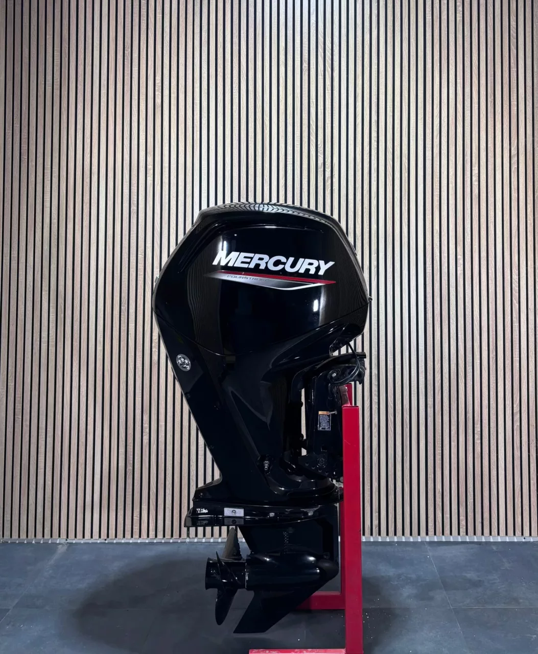 Mercury 115 pk EFI Command Thrust outboard engine